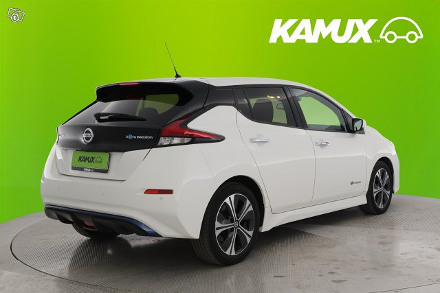 Nissan Leaf 4