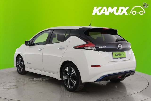 Nissan Leaf 5