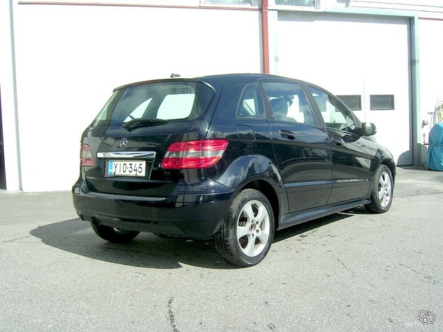 Mercedes-Benz B 5