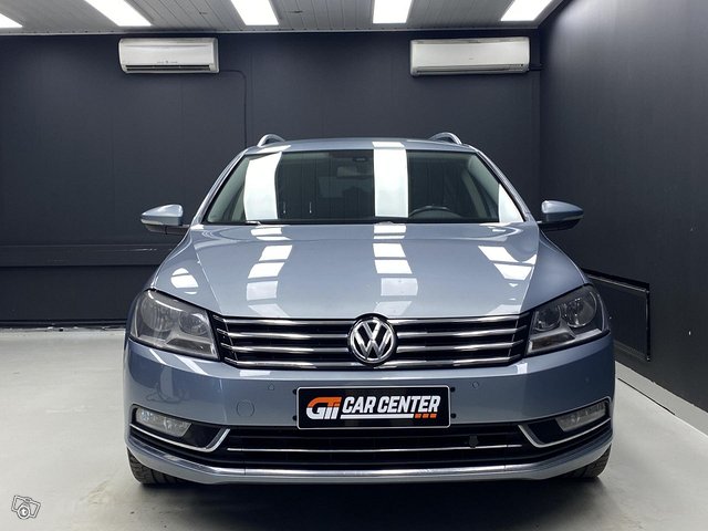 Volkswagen Passat 2