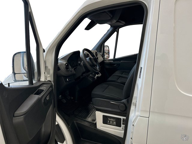 Mercedes-Benz Sprinter 20