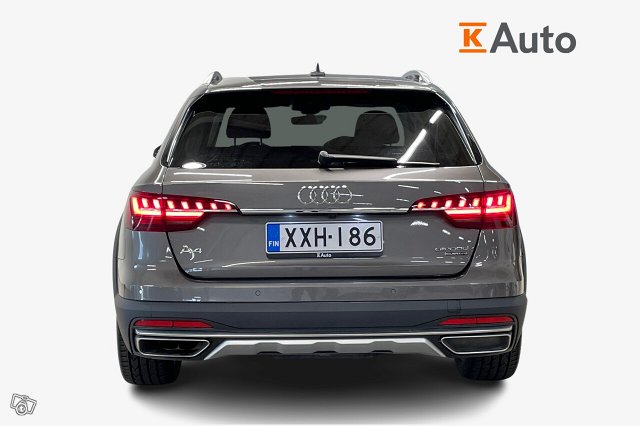 AUDI A4 Allroad Quattro 3