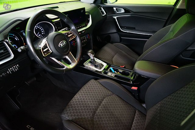 Kia Ceed 9