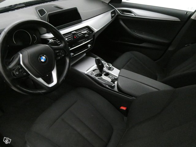 BMW 520 9