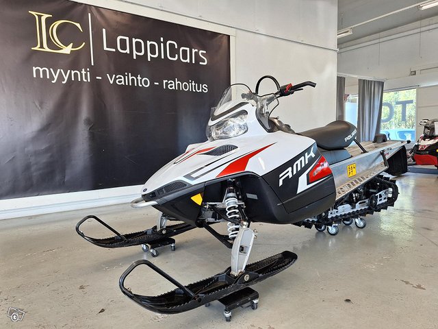 Polaris 600 RMK 144, kuva 1