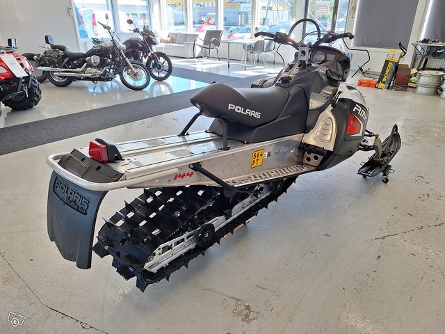 Polaris 600 RMK 144 4