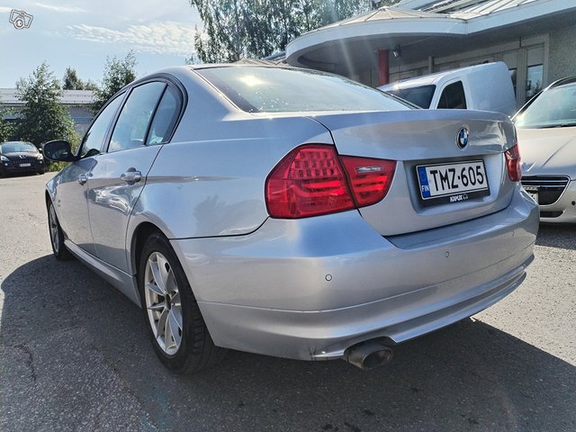 BMW 320d XDRIVE 4