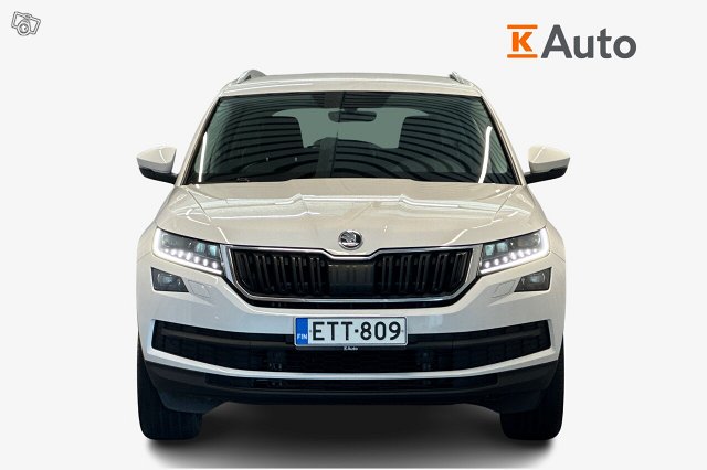 SKODA KODIAQ 4