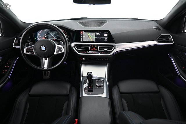 BMW 320 19