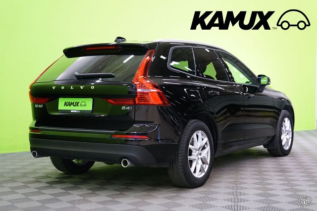 Volvo XC60 4