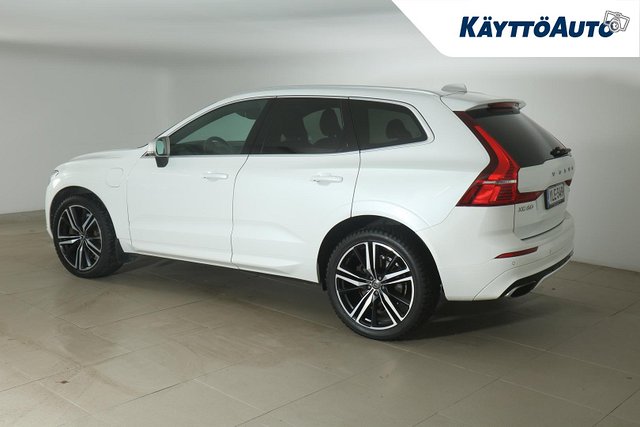 VOLVO XC60 3