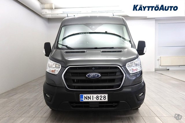 Ford Transit 19