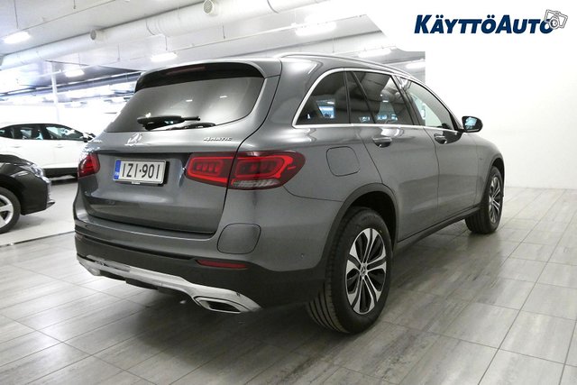 Mercedes-Benz GLC 5