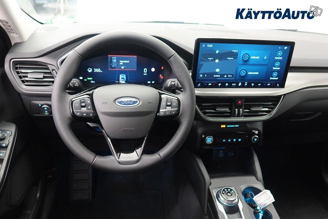 Ford Kuga 9