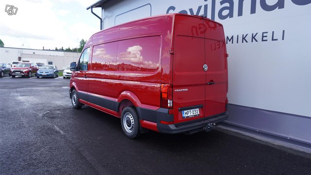 Volkswagen Crafter 8