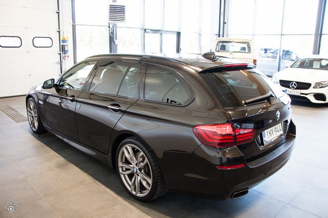 BMW M 550d XDrive 4