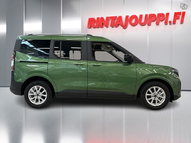 Ford Tourneo Courier 6