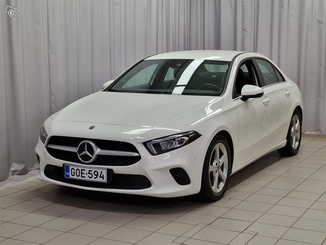 MERCEDES-BENZ A