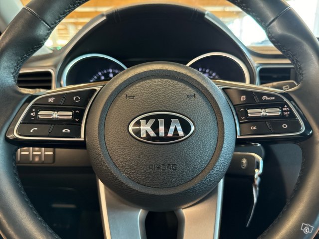 Kia Ceed 11