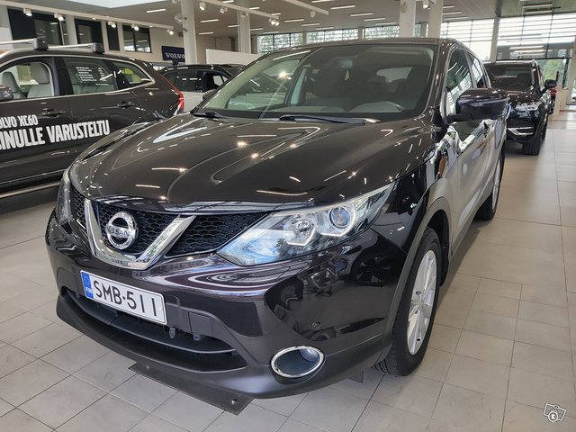 NISSAN Qashqai 1