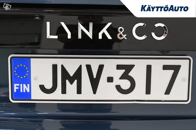 Lynk & Co 01 10