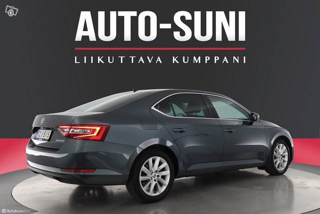 SKODA Superb 2