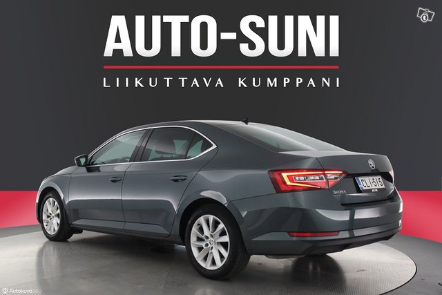 SKODA Superb 4