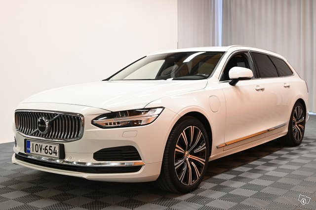 Volvo V90 3