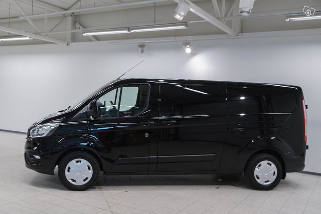 Ford Transit Custom 8