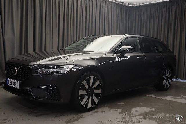 Volvo V90 1