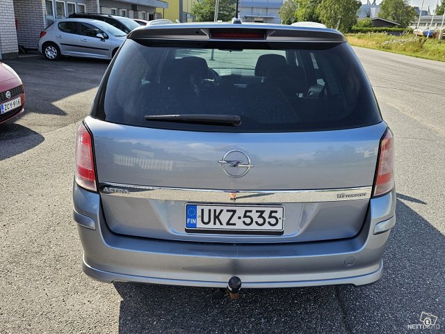 Opel Astra 4