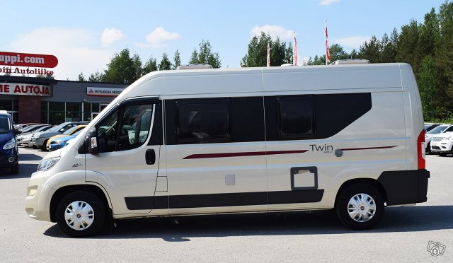 Adria TWIN 600 SP 6