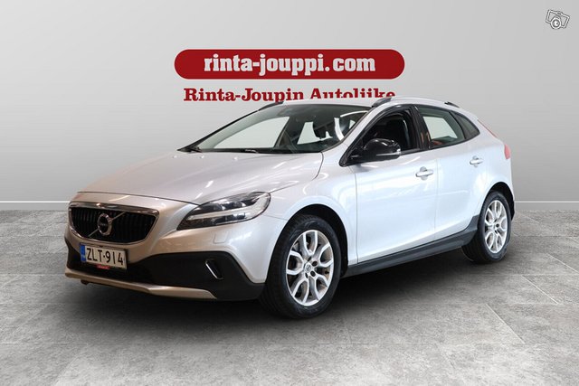 Volvo V40 Cross Country 1