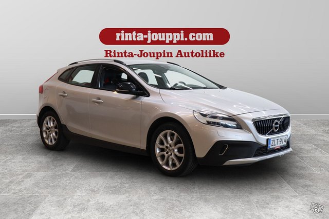 Volvo V40 Cross Country 3