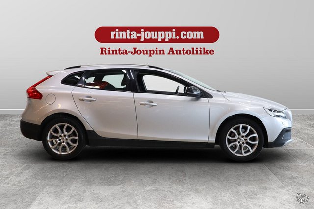 Volvo V40 Cross Country 4