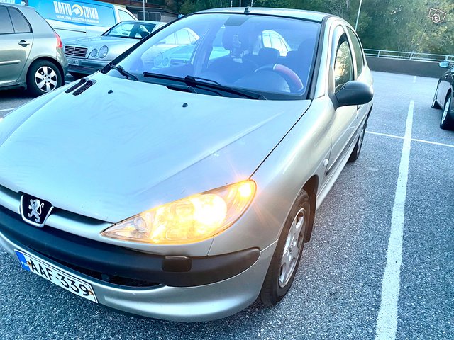 Peugeot 206