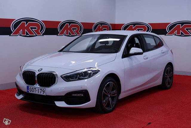 BMW 118