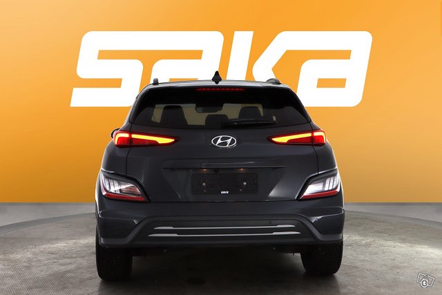 Hyundai KONA 7