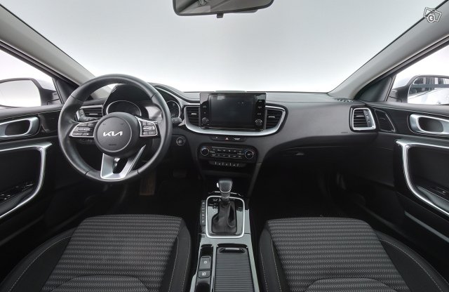 Kia Ceed 11