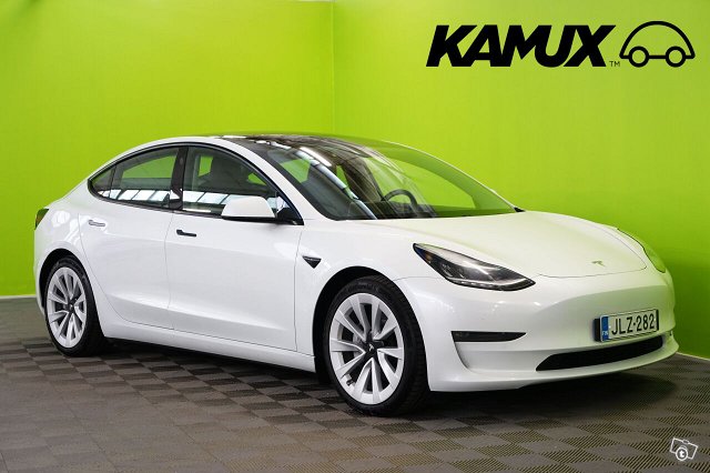 Tesla Model 3 1