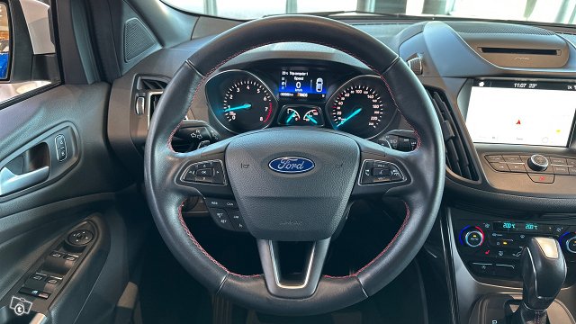 Ford Kuga 11