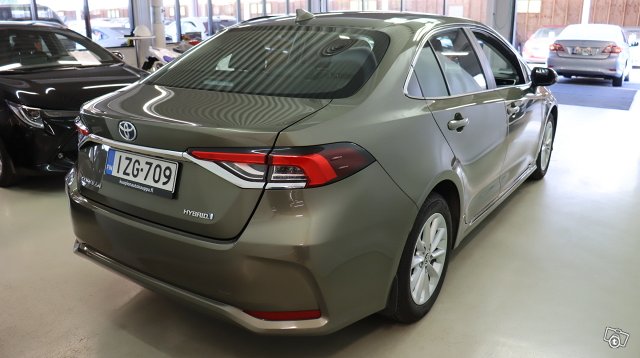 Toyota COROLLA 5