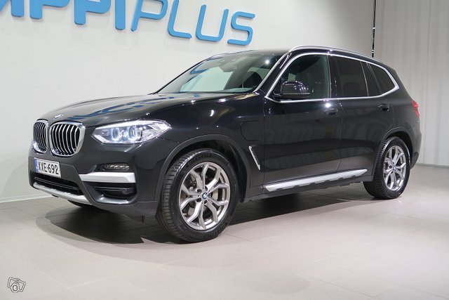 BMW X3 8