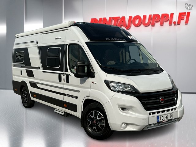 Adria Twin Supreme 640 SLB 1