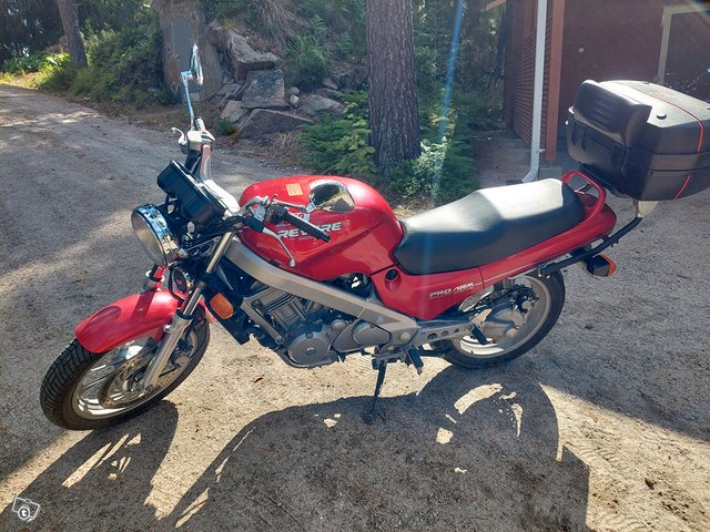 Honda Revere 650, 1990 5