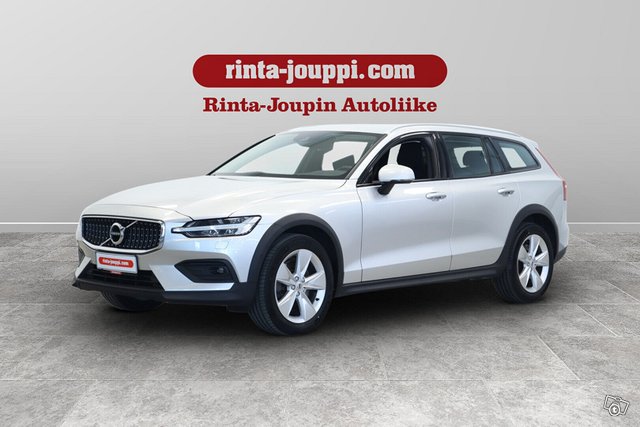 VOLVO V60 CROSS COUNTRY