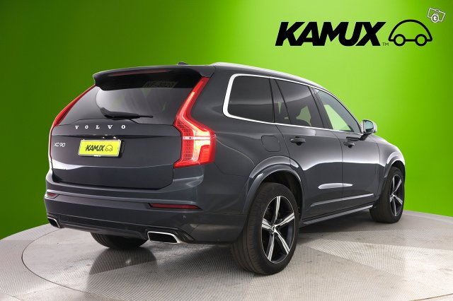 Volvo XC90 4