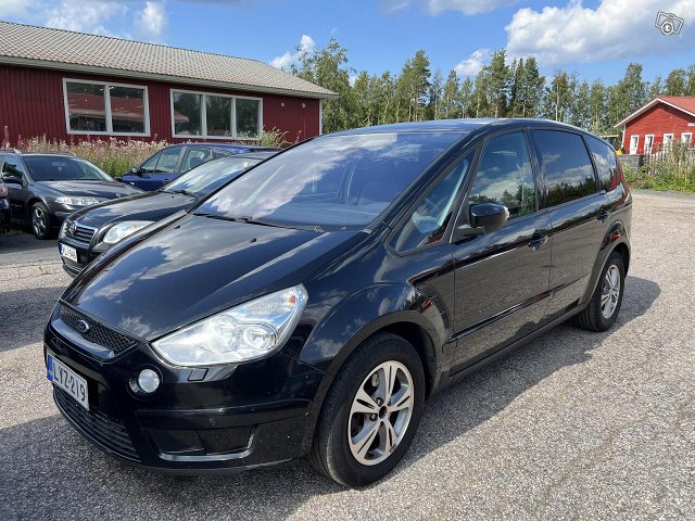 Ford S-MAX 1