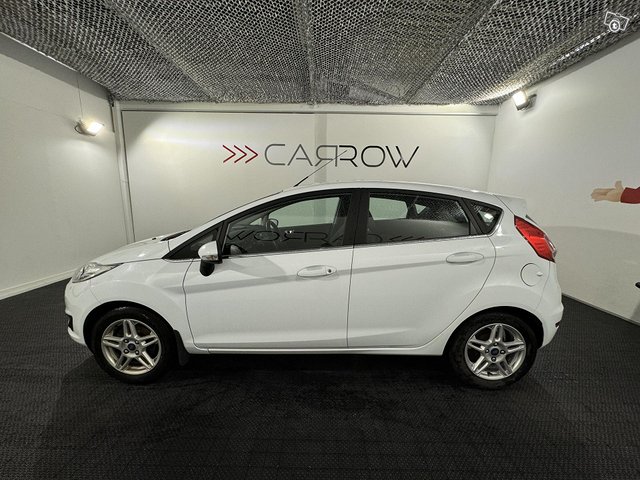 Ford Fiesta 16