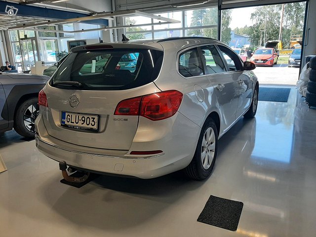 OPEL ASTRA 4